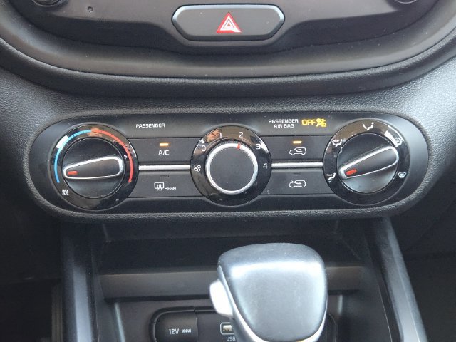 Used 2020 Kia Soul X-Line FWD image 19