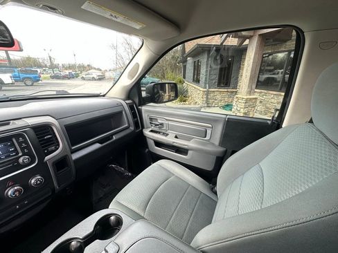 Used 2014 RAM 1500 Express image 22