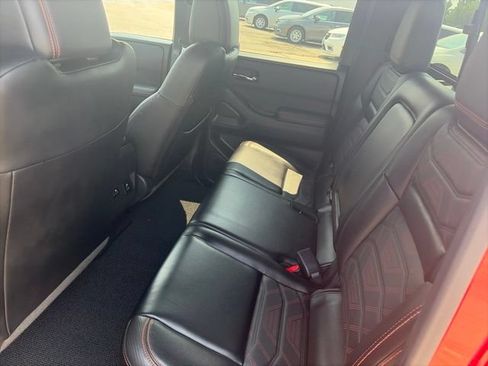 Used 2025 Nissan Frontier PRO-4X w/ Pro Premium Package AWD/4WD image 11