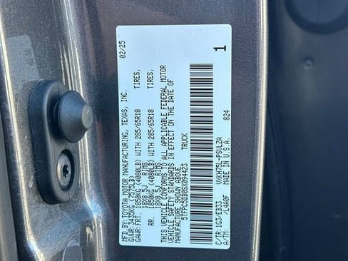 Used 2025 Toyota Tundra TRD Pro image 32