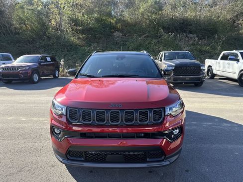New 2026 Jeep Compass Limited w/ Sun, Sound & Navigation Group AWD/4WD image 8