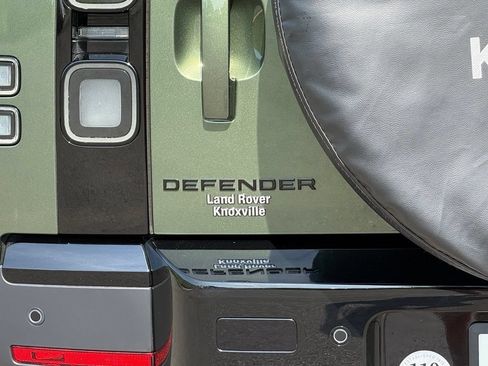 Used 2026 Land Rover Defender 110 S AWD/4WD image 39