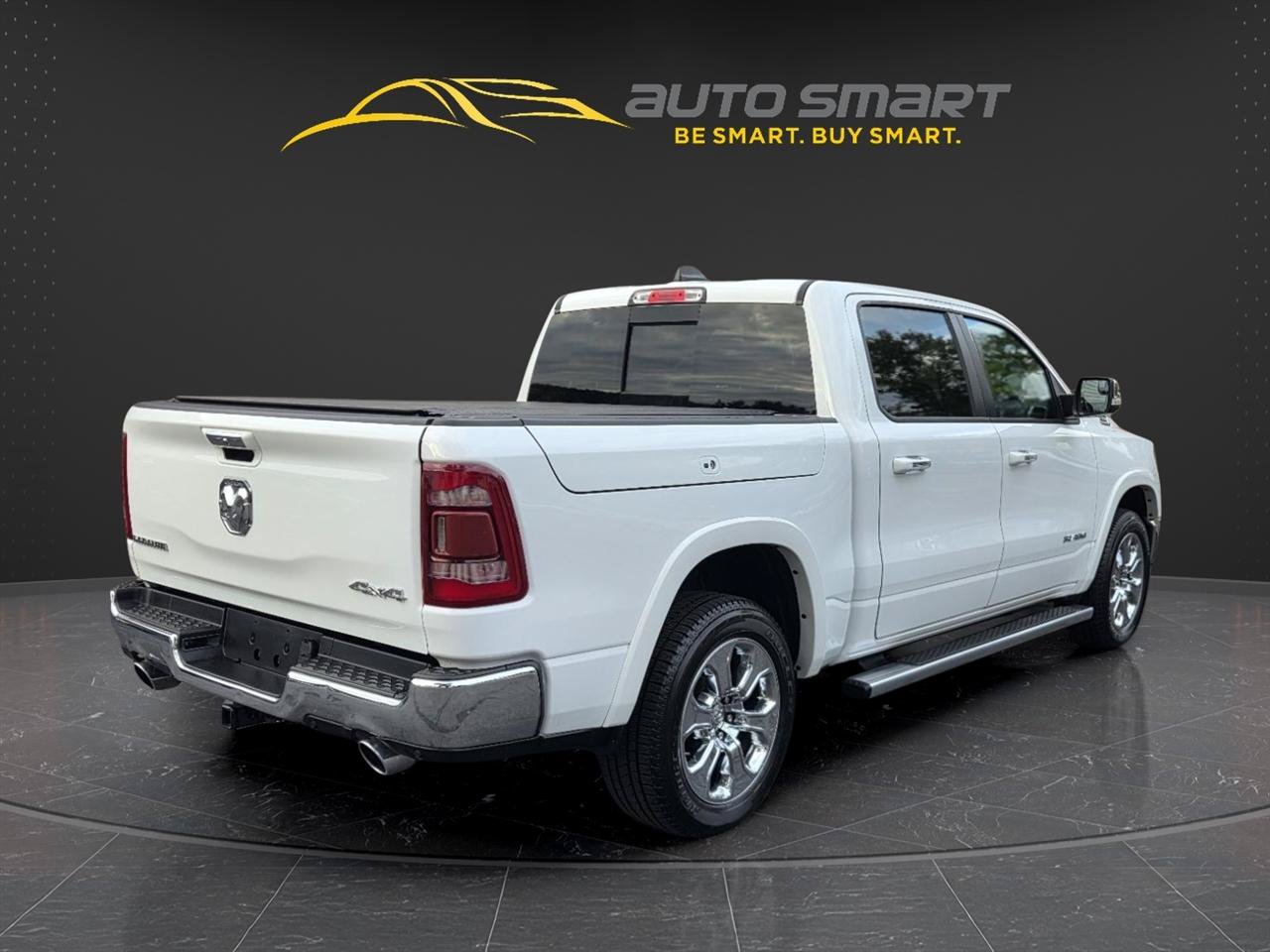 Used 2022 RAM 1500 Laramie AWD/4WD image 5