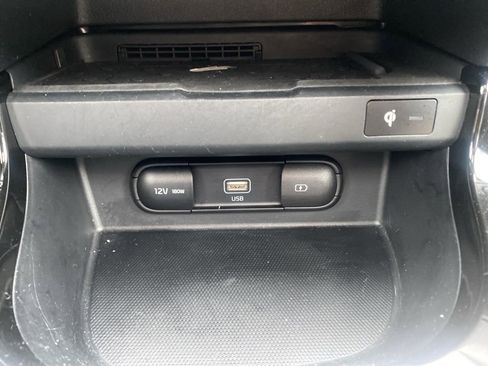 Used 2023 Kia Seltos EX image 29