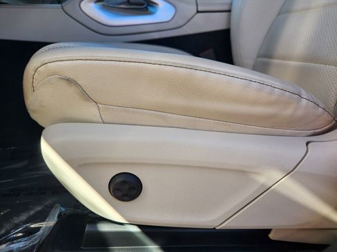 Used 2020 Mercedes-Benz GLS 450 4MATIC image 23