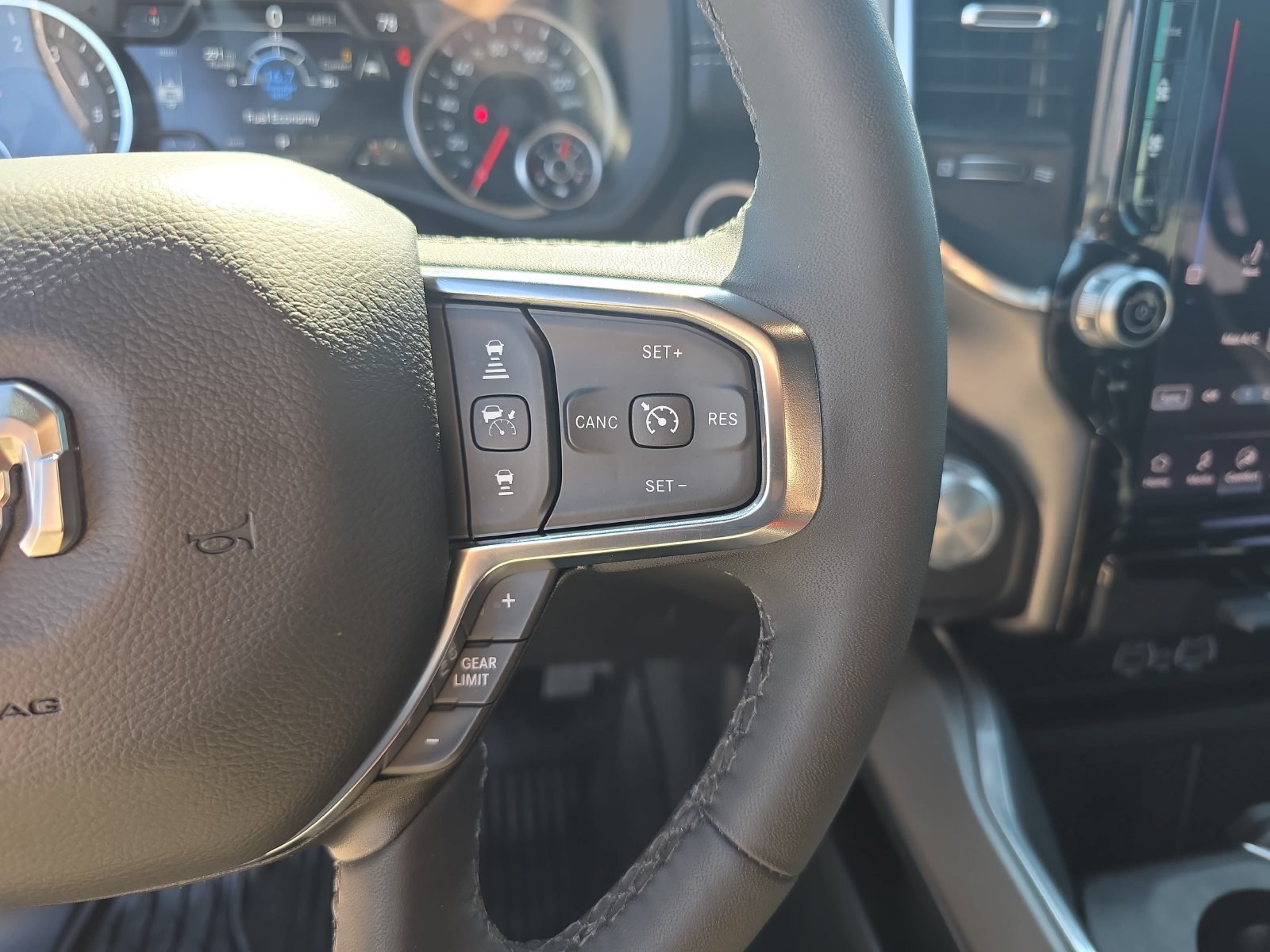 Used 2026 RAM 1500 Laramie w/ Night Edition AWD/4WD image 15