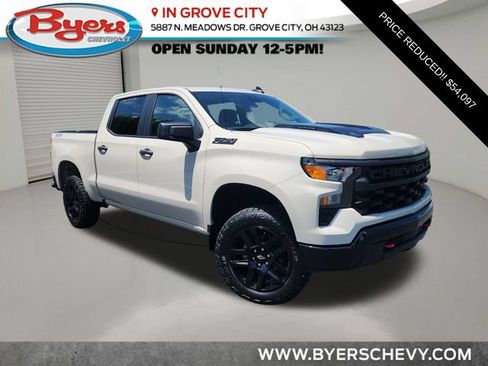 New 2026 Chevrolet Silverado 1500 Custom Trail Boss w/ LPO, Dark Essentials Package AWD/4WD image 1