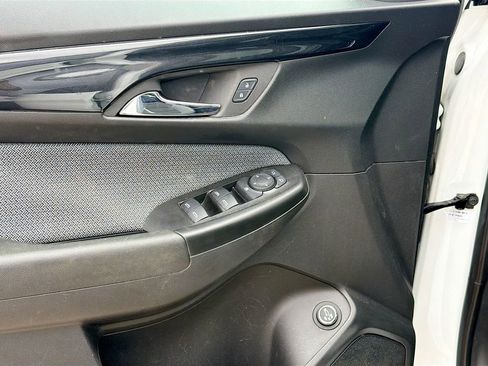 Used 2024 Chevrolet TrailBlazer LT w/ Convenience Package image 16