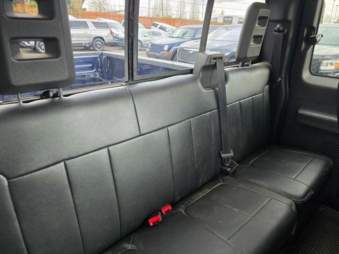 Used 2013 Ford F250 Lariat w/ Chrome Pkg image 12