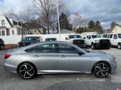 Used 2022 Honda Accord Sport image 7