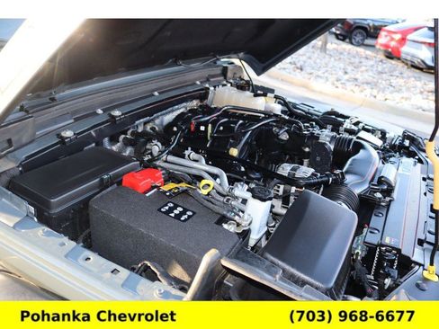 Used 2024 Jeep Wrangler Rubicon w/ Technology Group image 32