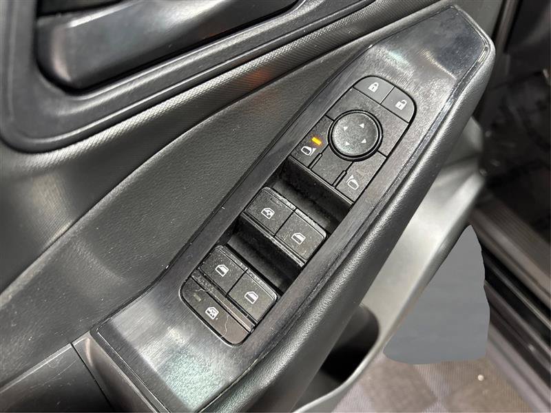 Used 2024 Nissan Rogue S AWD/4WD image 29