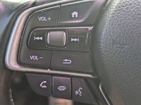Used 2019 Honda Accord Sport image 13
