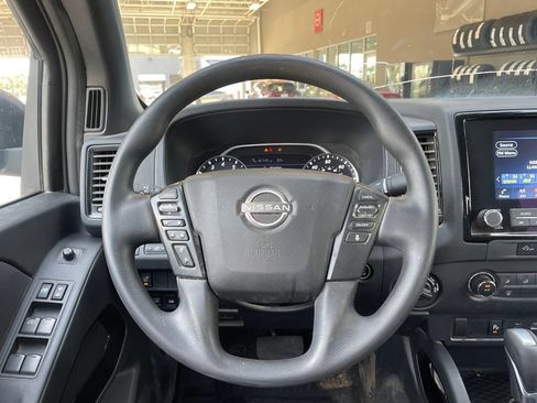 Certified 2023 Nissan Frontier SV w/ Midnight Edition Package AWD/4WD image 12
