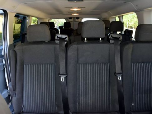 Used 2017 Ford Transit 350 XLT image 28