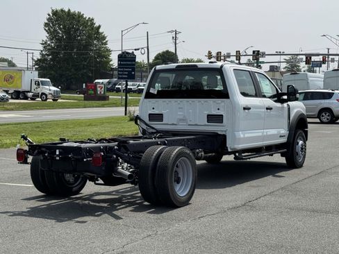 New 2025 Ford F550 4x4 Crew Cab Super Duty image 2