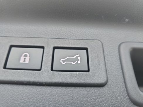 New 2026 Subaru Forester Premium image 33