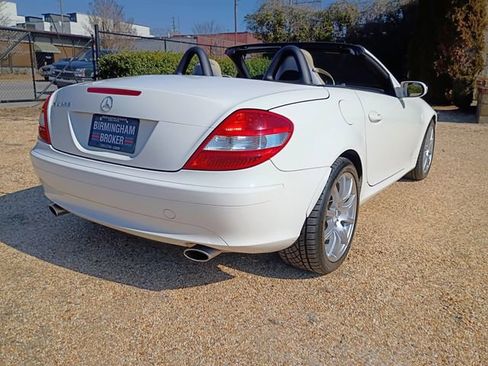 Used 2005 Mercedes-Benz SLK 350 image 16