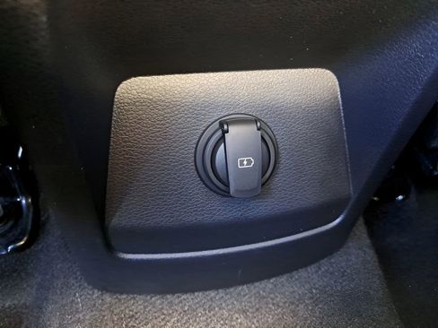 Used 2021 Kia Soul EX image 9