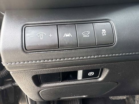 Certified 2022 Hyundai Santa Fe SEL w/ Convenience + Premium Package image 18