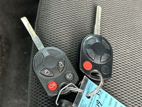 Used 2014 Ford Focus SE image 30