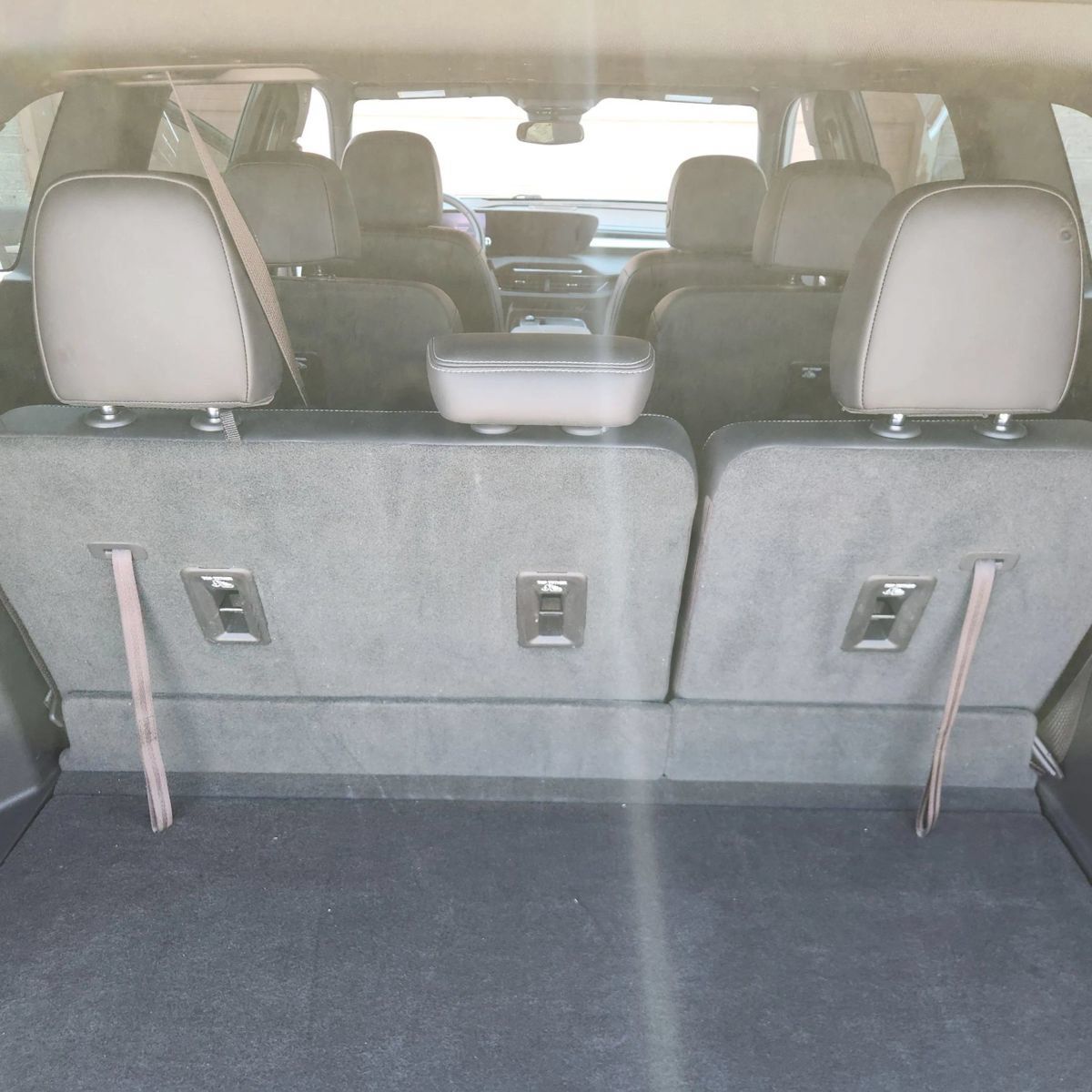 Used 2025 Buick Enclave Preferred FWD image 11