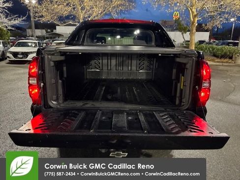 Used 2011 Chevrolet Avalanche LTZ image 24