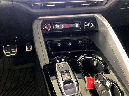 Used 2026 Audi SQ5 Premium Plus AWD/4WD image 8