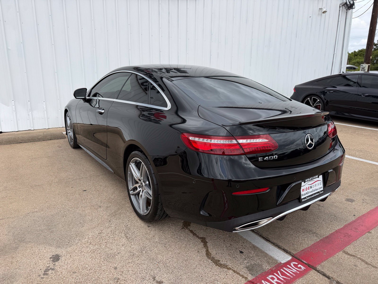 Used 2018 Mercedes-Benz E 400 Coupe image 4