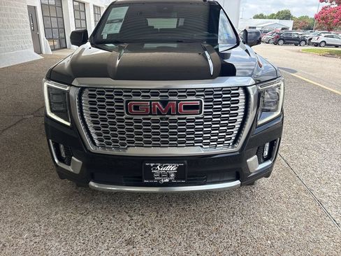Certified 2024 GMC Yukon Denali AWD/4WD image 32