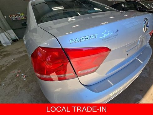 Used 2015 Volkswagen Passat 1.8T SE FWD image 35