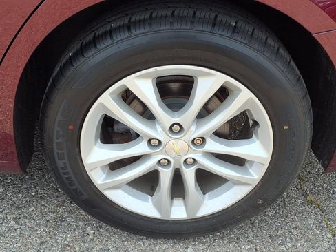 Used 2016 Chevrolet Malibu LT FWD image 8