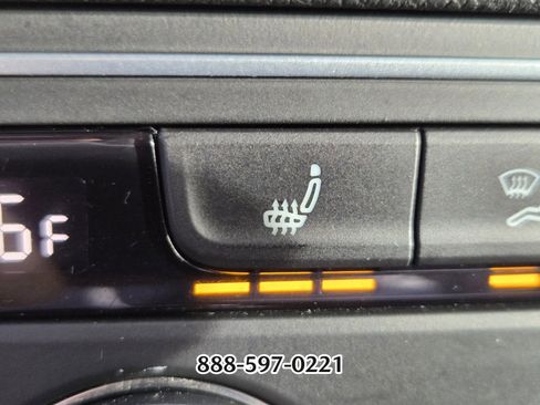 Used 2021 Volkswagen Atlas SE w/ Panoramic Sunroof Package image 25