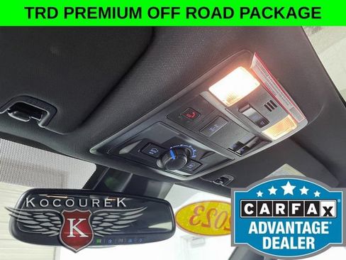 Used 2023 Toyota Tacoma TRD Off-Road w/ TRD Premium Off Road Package AWD/4WD image 18