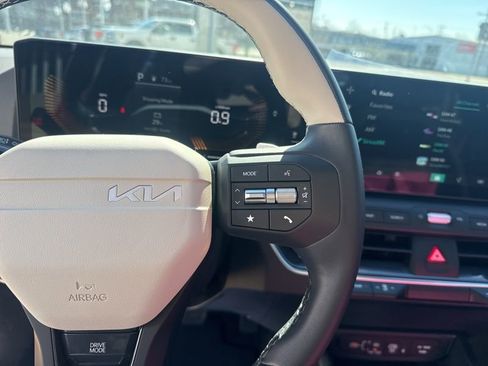 New 2026 Kia K4 GT-Line w/ GT-Line Sunroof Package image 27