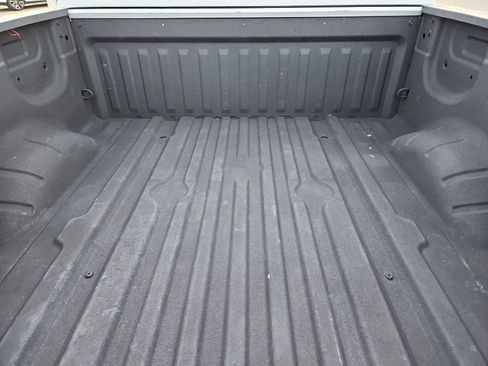 Certified 2019 Nissan Titan S w/ S Utility Package image 12