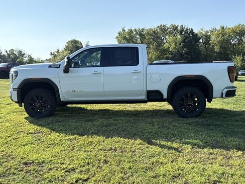 New 2026 GMC Sierra 2500 AT4 w/ AT4 Premium Plus Package AWD/4WD image 10