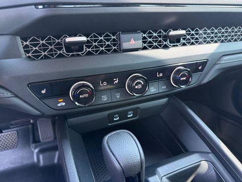 Used 2025 Honda Accord SE image 20