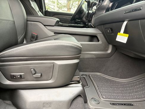 New 2026 RAM 2500 Limited image 29