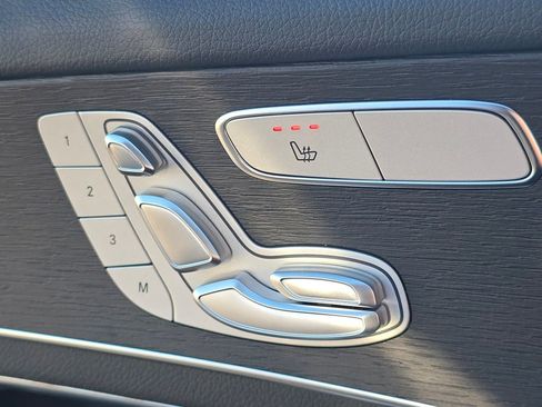 Certified 2022 Mercedes-Benz GLC 300 4MATIC image 7