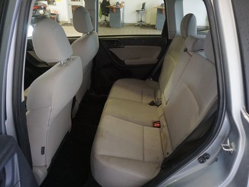 Used 2015 Subaru Forester 2.5i Premium image 10