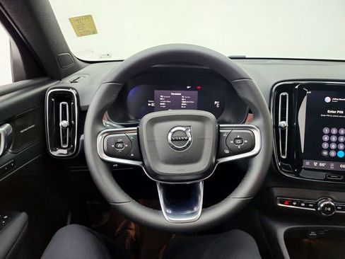 Used 2023 Volvo XC40 Recharge Ultimate w/ Protection Package Premier AWD/4WD image 22