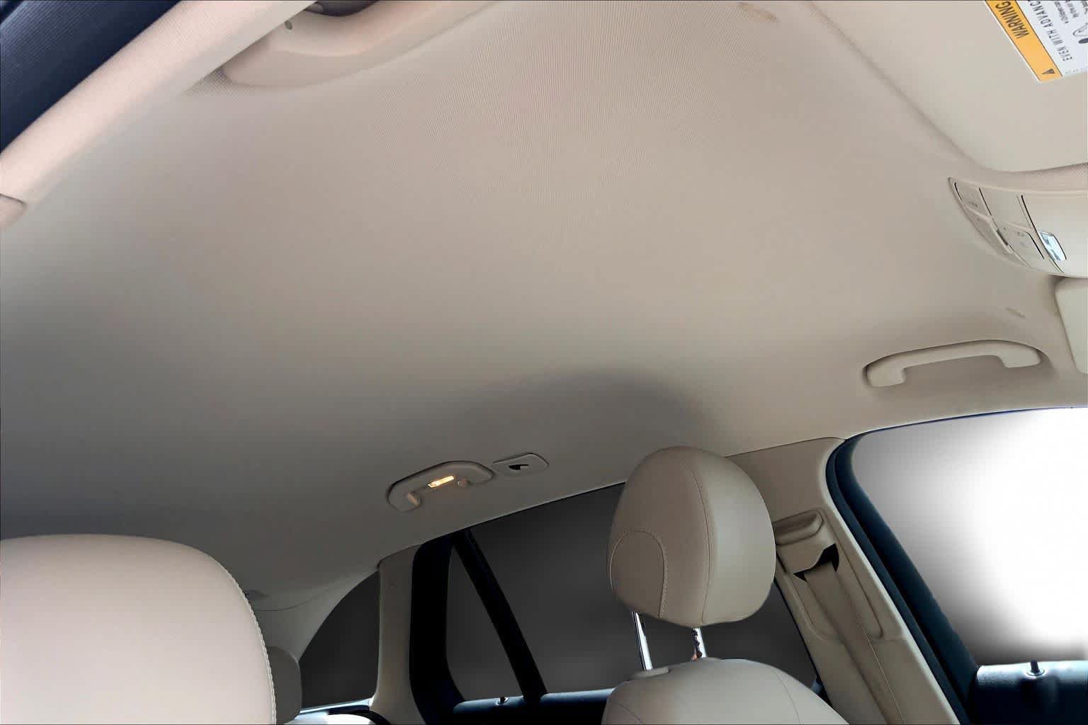 Used 2020 Mercedes-Benz GLC 300 image 30