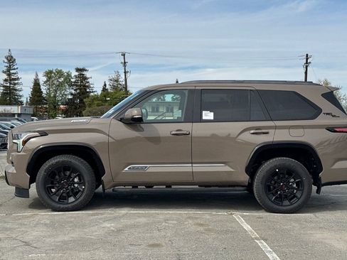 New 2026 Toyota Sequoia Platinum AWD/4WD image 9