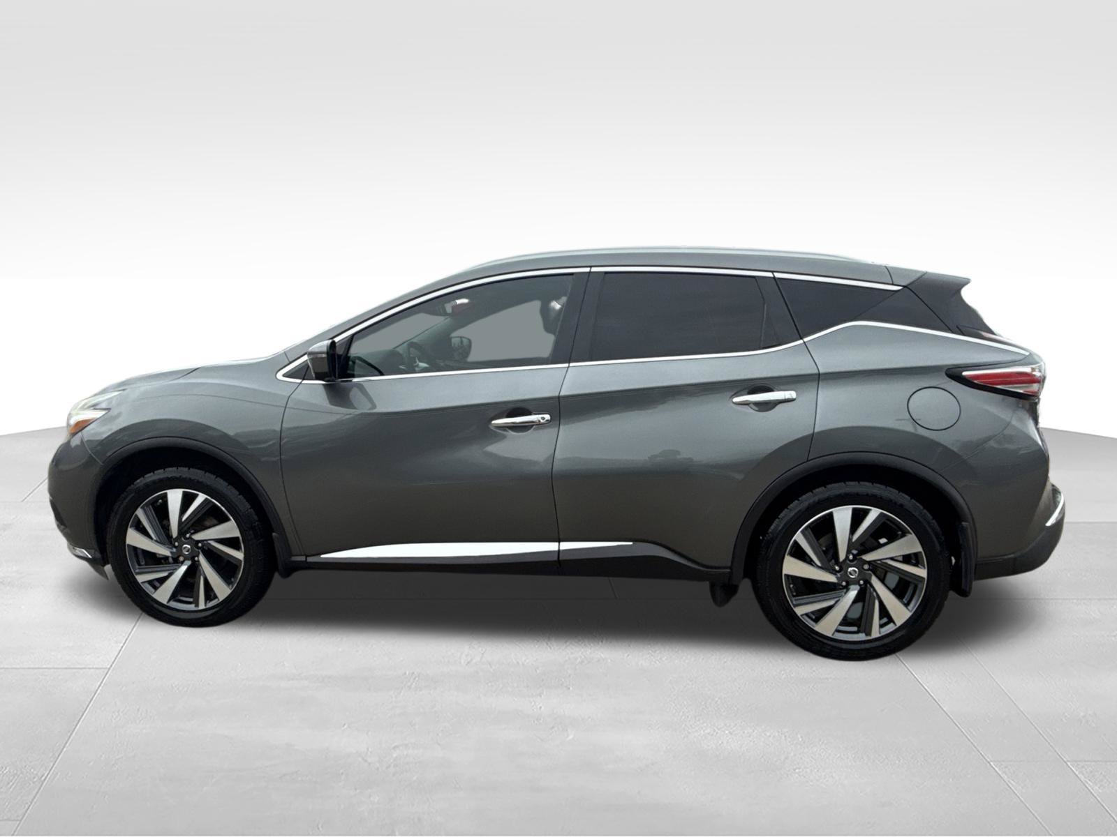 Used 2016 Nissan Murano Platinum w/ Platinum Technology Package FWD image 8