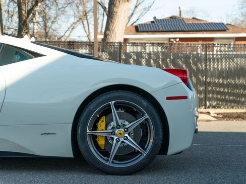 Used 2015 Ferrari 458 Italia Coupe image 17