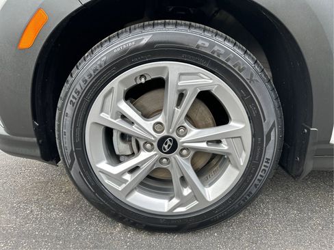 Certified 2022 Hyundai Kona SEL AWD/4WD image 24