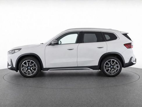 Used 2023 BMW X1 xDrive28i w/ Premium Package AWD/4WD image 6