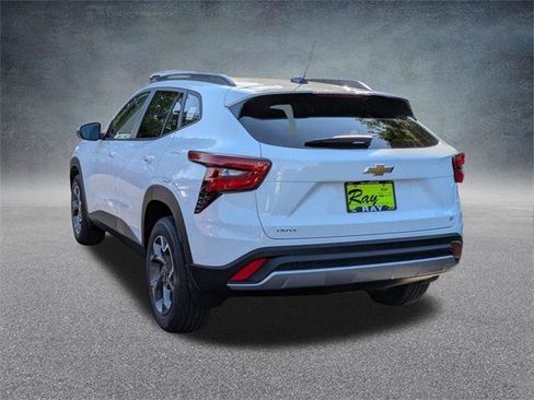 New 2026 Chevrolet Trax LT w/ Driver Confidence Package image 6