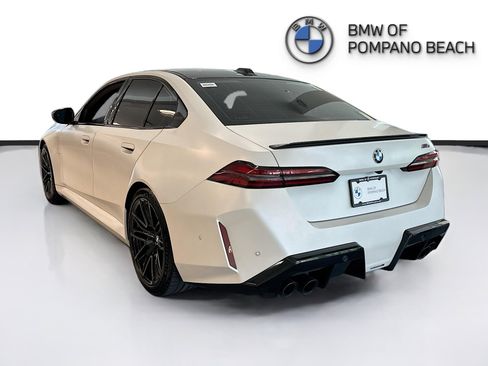 Used 2026 BMW M5 w/ Carbon Package AWD/4WD image 5